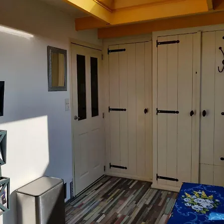 Apartment Out Of Amsterdam, River Close To